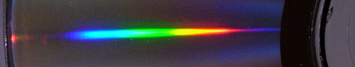 Spektrum der Seoul P4 warm-weiß (leider ein wenig überstrahlt, aber geht mit der Nikon L11 nicht besser denke ich)