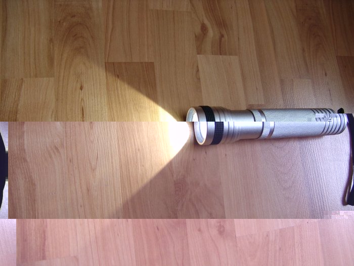 1.jpg (114.28 KiB) 29904 mal betrachtet Taschenlampe eingeschaltet, stark fokussiert - nur das minimale Streulicht ist am Boden erkennbar, der Strahl nicht